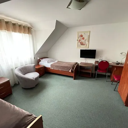 August Hotel Brzesko